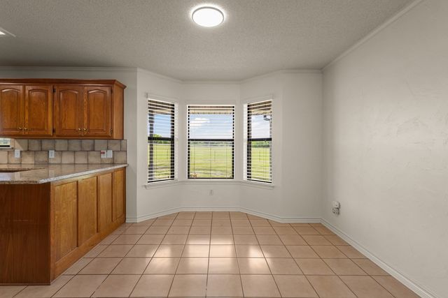290 Vz County Road 3222, Wills Point, TX 75169