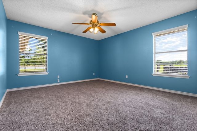 290 Vz County Road 3222, Wills Point, TX 75169
