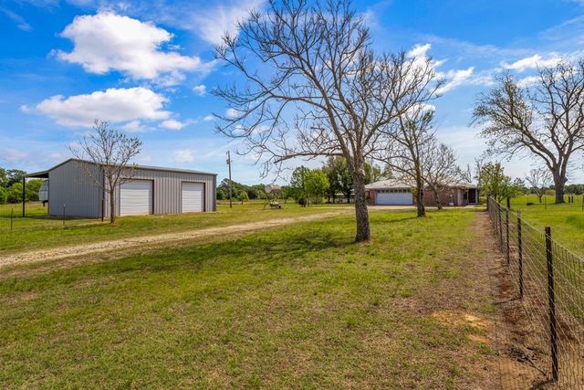 290 Vz County Road 3222, Wills Point, TX 75169