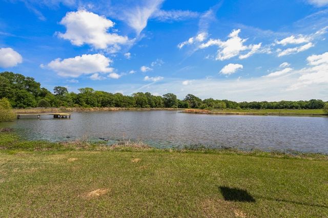 290 Vz County Road 3222, Wills Point, TX 75169