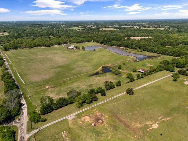 290 Vz County Road 3222, Wills Point, TX 75169