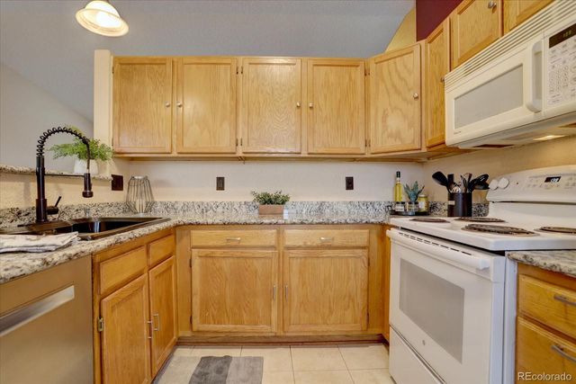 162 S Tilbury Avenue, Castle Rock, CO 80104