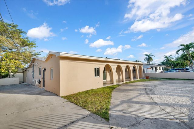 4701 SW 104th Ct 3, Miami, FL 33165