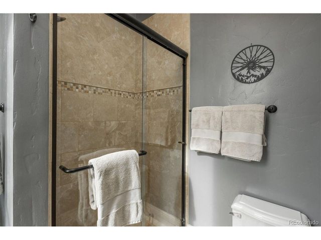 2529 California St, Denver, CO 80205