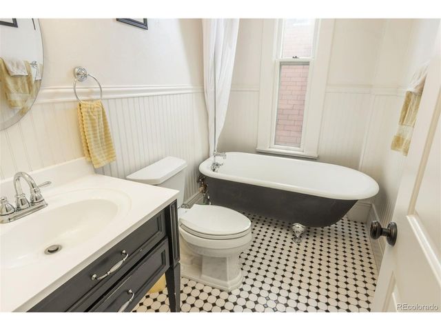 2529 California St, Denver, CO 80205