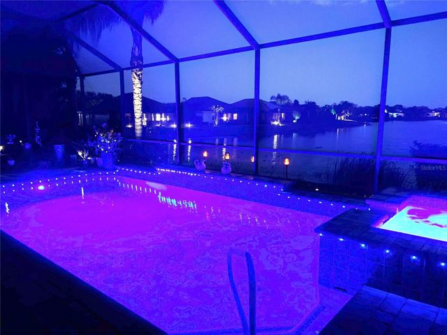 1025 SIBERIAN GLEN, Bradenton, FL 34212