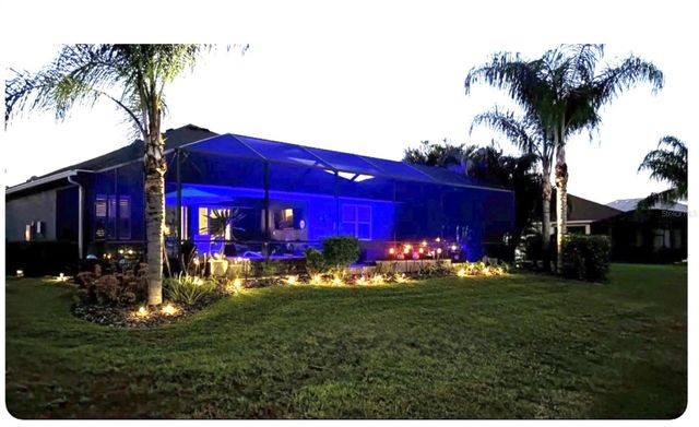 1025 SIBERIAN GLEN, Bradenton, FL 34212