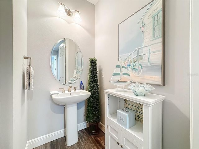 1025 SIBERIAN GLEN, Bradenton, FL 34212