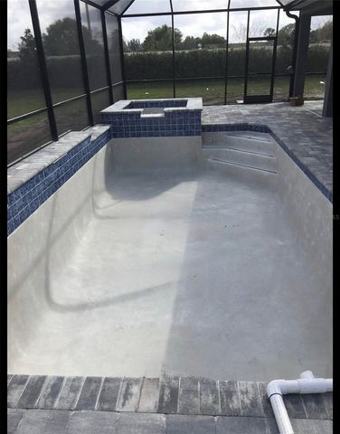 1025 SIBERIAN GLEN, Bradenton, FL 34212