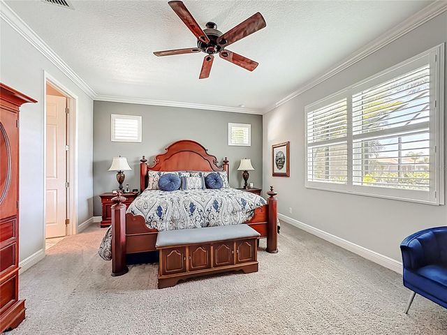 1025 SIBERIAN GLEN, Bradenton, FL 34212