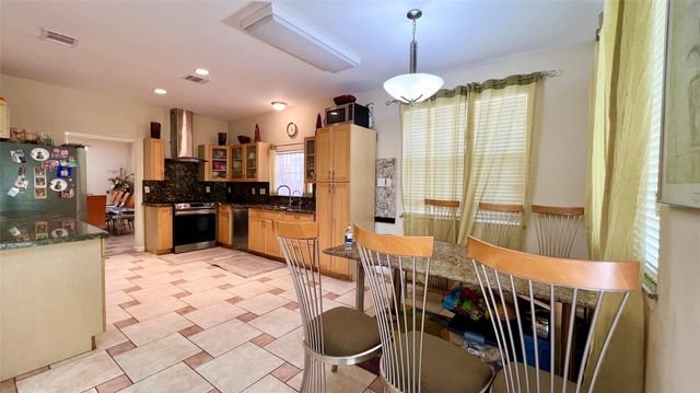 13518 Oak Bend Forest Drive, Houston, TX 77083