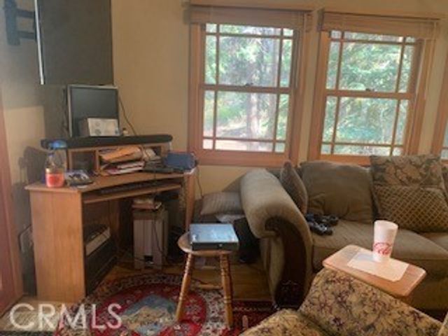 402 Burnt Mill Canyon Road, Cedarpines Park, CA 92322