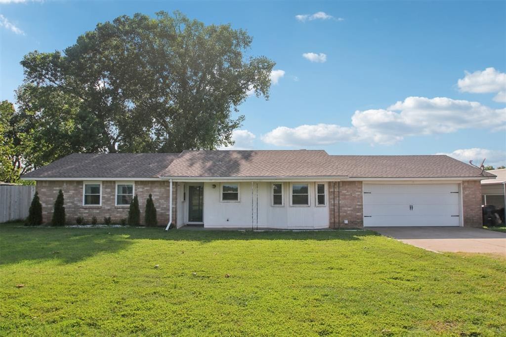 870 S Cemetery Road, Tuttle, OK 73089