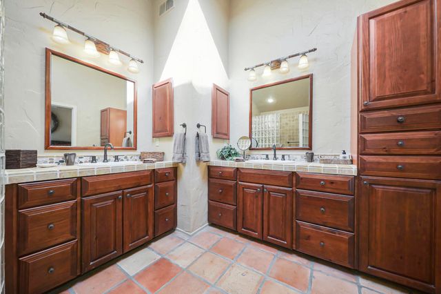 360 Running Springs Drive, Palm Desert, CA 92211