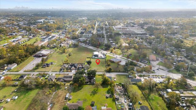 2021 Ferguson Way, Houston, TX 77088