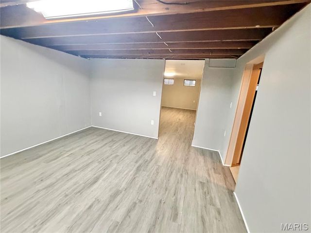 1560 Bluefield Drive, Florissant, MO 63033