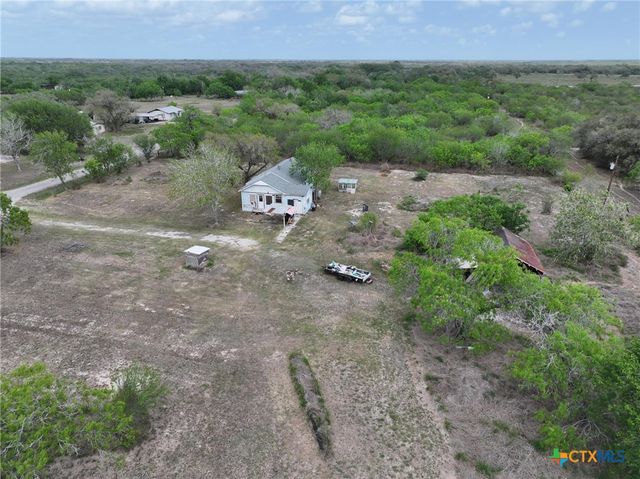 115 Ryan Road, Refugio, TX 78377