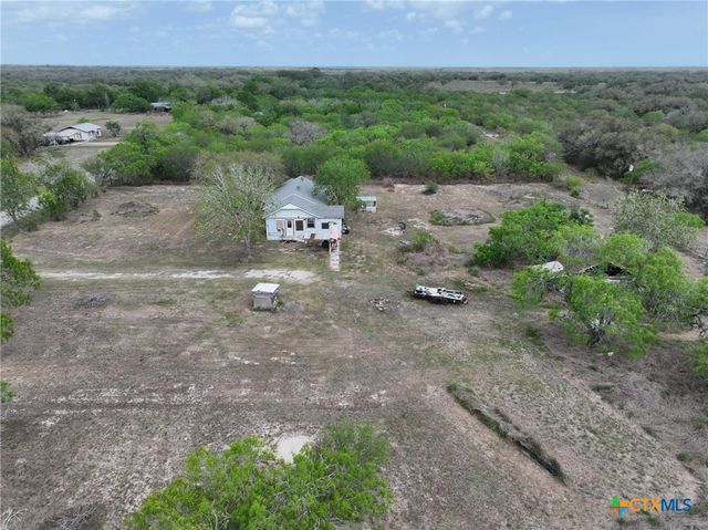 115 Ryan Road, Refugio, TX 78377