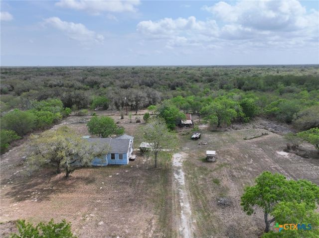 115 Ryan Road, Refugio, TX 78377