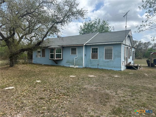 115 Ryan Road, Refugio, TX 78377