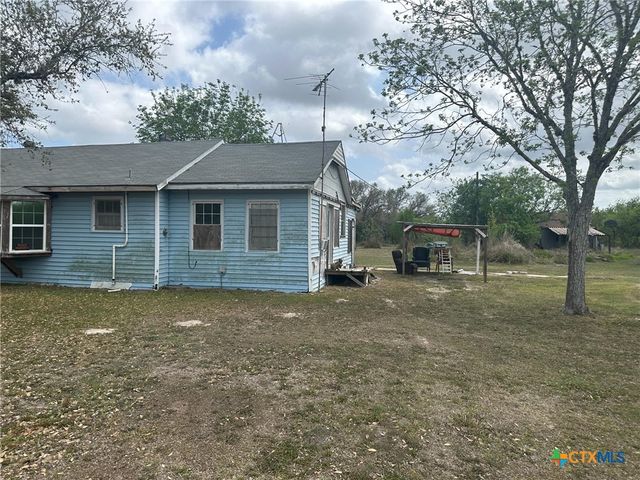 115 Ryan Road, Refugio, TX 78377