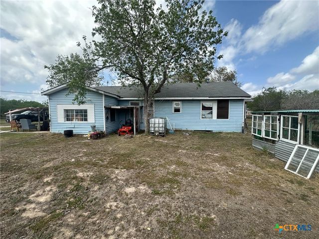 115 Ryan Road, Refugio, TX 78377