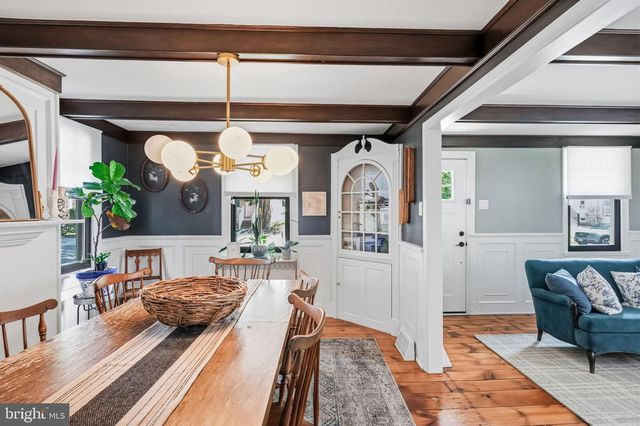 71 E 2ND ST, Moorestown, NJ 08057