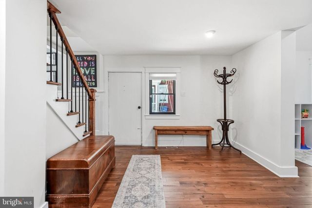 71 E 2ND ST, Moorestown, NJ 08057