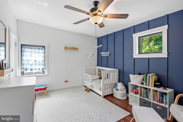 71 E 2ND ST, Moorestown, NJ 08057