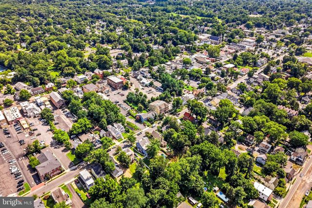 71 E 2ND ST, Moorestown, NJ 08057