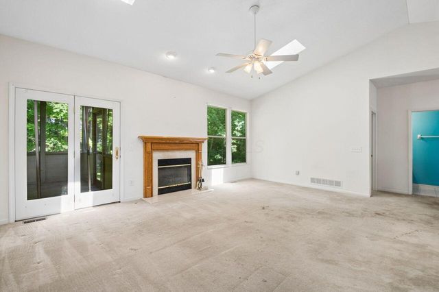 2303 Pleasant Colony Drive, Lewis Center, OH 43035