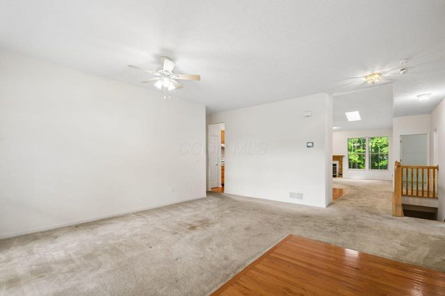 2303 Pleasant Colony Drive, Lewis Center, OH 43035