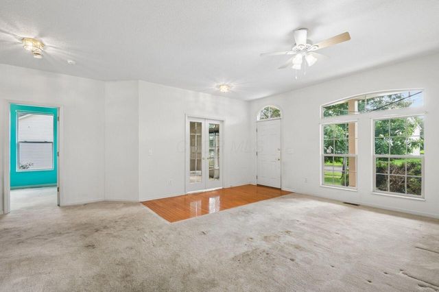 2303 Pleasant Colony Drive, Lewis Center, OH 43035