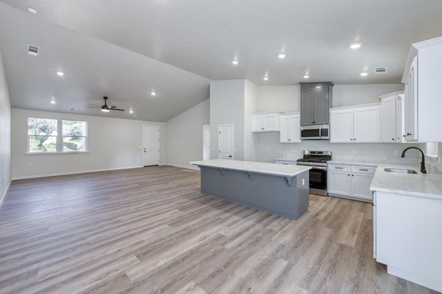 41940 Colt Court, Coarsegold, CA 93614