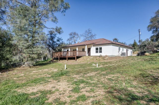 41940 Colt Court, Coarsegold, CA 93614