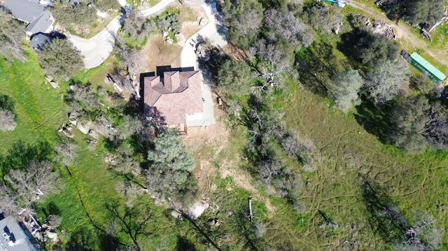 41940 Colt Court, Coarsegold, CA 93614