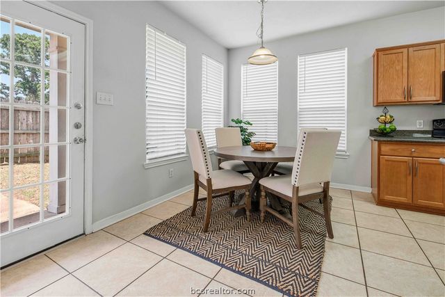 4124 McFarland Drive, College Station, TX 77845