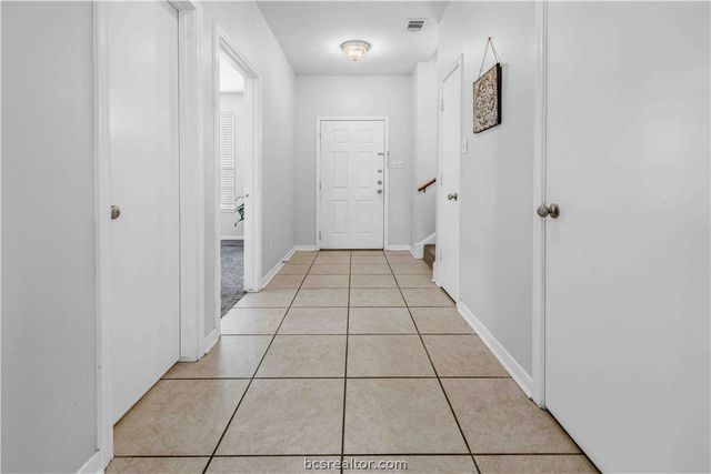 4124 McFarland Drive, College Station, TX 77845