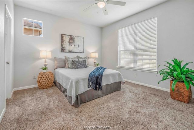 4124 McFarland Drive, College Station, TX 77845