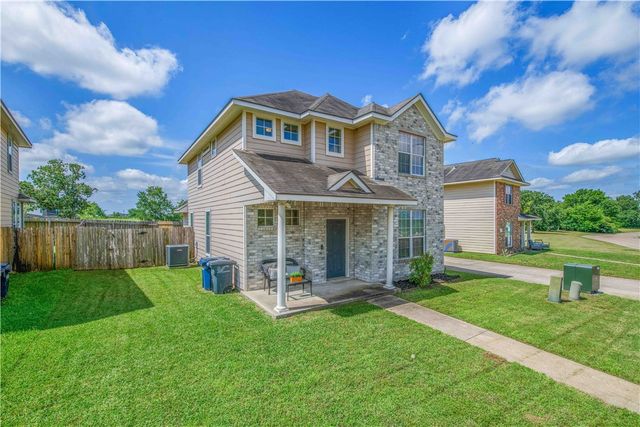 4124 McFarland Drive, College Station, TX 77845