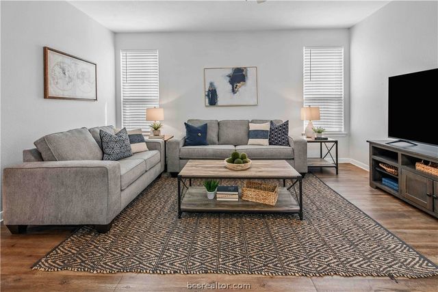 4124 McFarland Drive, College Station, TX 77845