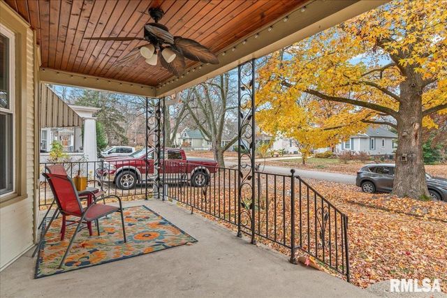 1408 N 3RD Street, Springfield, IL 62702