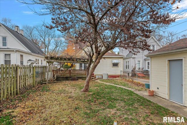 1408 N 3RD Street, Springfield, IL 62702