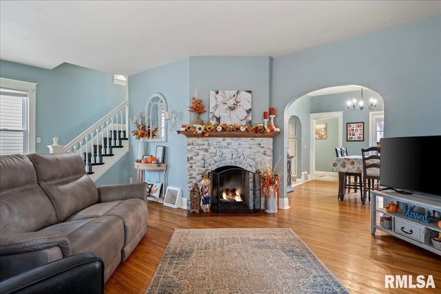 1408 N 3RD Street, Springfield, IL 62702