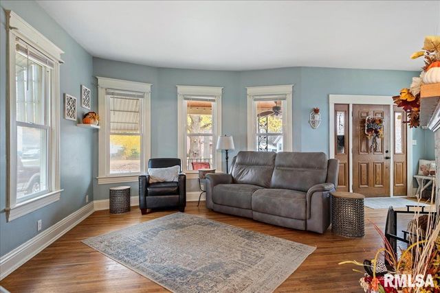 1408 N 3RD Street, Springfield, IL 62702