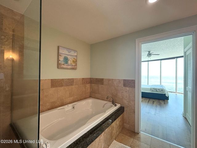 2060 Beach Boulevard, 504, Biloxi, MS 39531