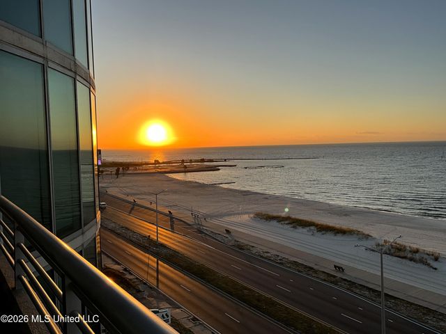 2060 Beach Boulevard, 504, Biloxi, MS 39531