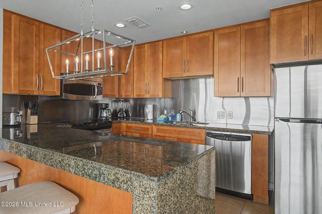 2060 Beach Boulevard, 504, Biloxi, MS 39531