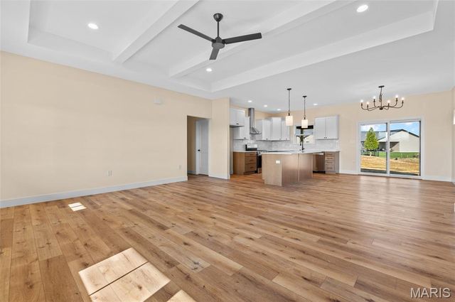 5 Grant Court, Troy, IL 62294