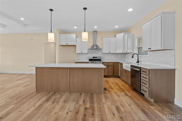 5 Grant Court, Troy, IL 62294